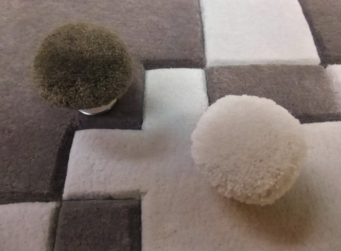 ◼フィスバ　美品高級カーペット　200×300cmサイズ figic_n_06.jpg