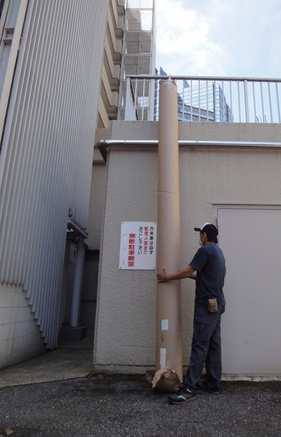 マンション　カーペット工事　搬入