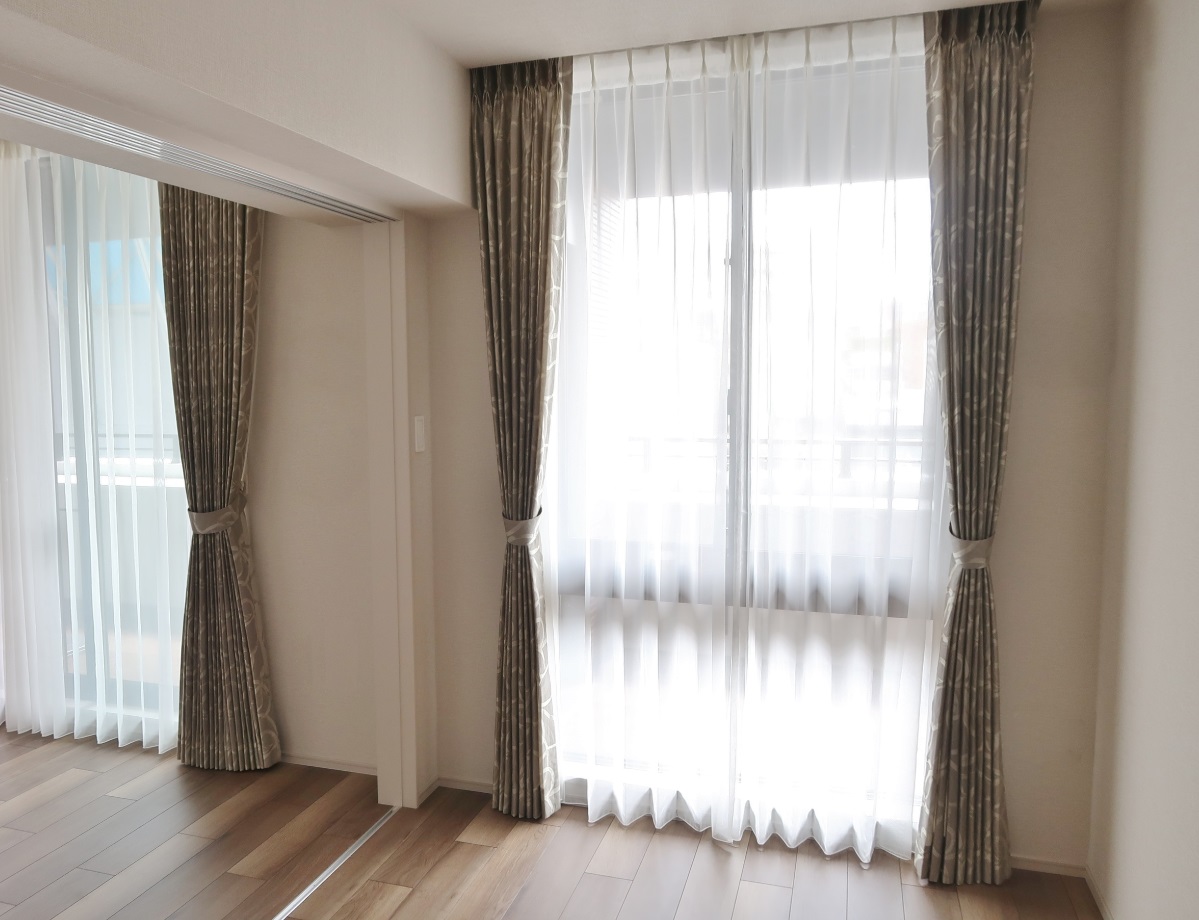 SH9913 スミコホンダ キタリア カーテン