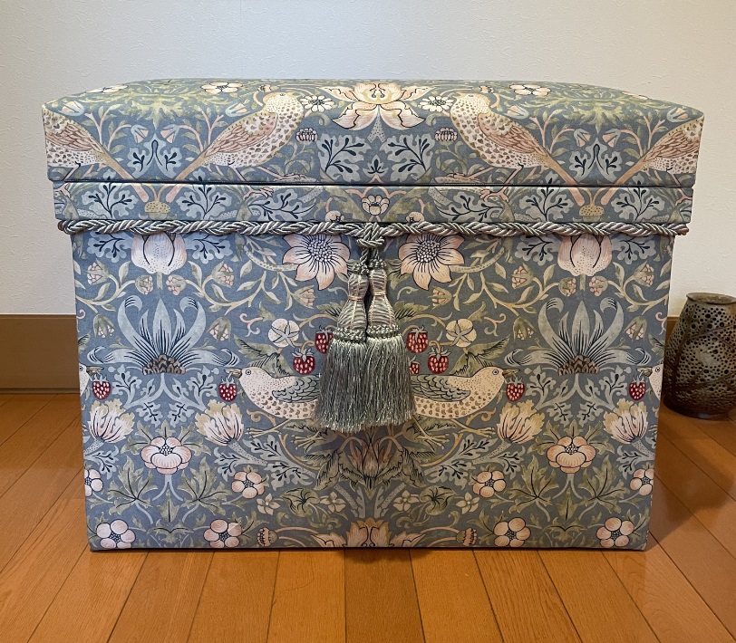 インテリア茶箱　ウィリアム・モリス　いちご泥棒
