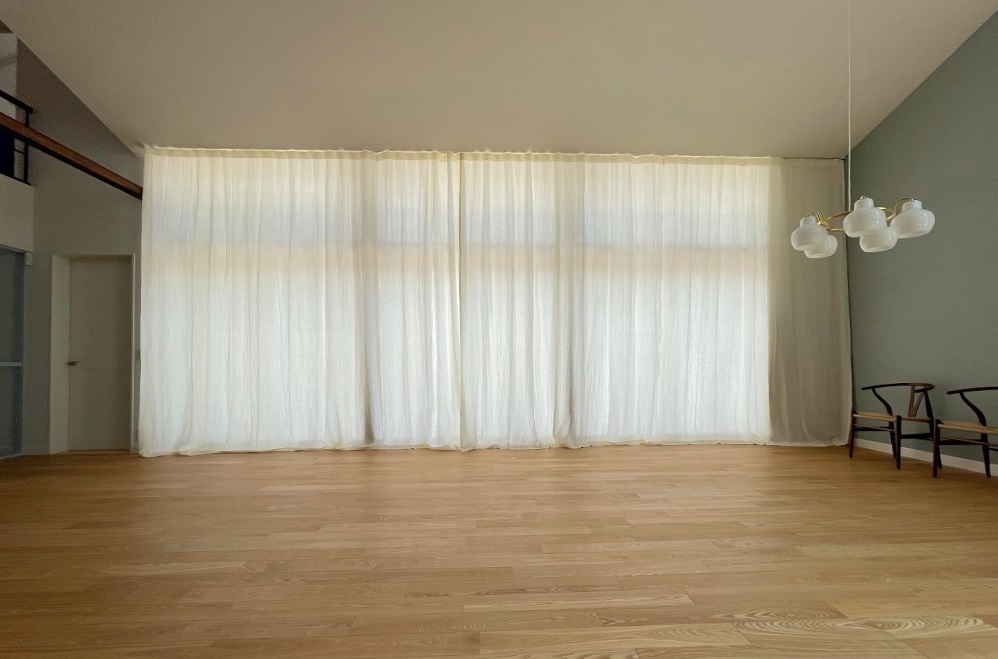 リネン　カーテン　Designs of the time　「MAWA」事例