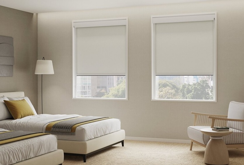 タチカワ ラルク 遮光モヘアガイドレールの特徴