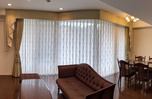 ストレート&テールバランス マンション クランク窓 多角形窓 事例