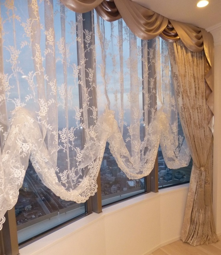 装飾バランスとバルーンシェードの相性