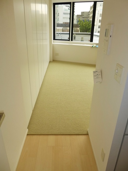 マンション 変形間取り カーペット 工事