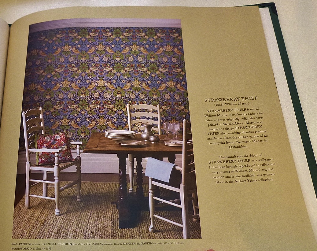 STARAWBERRY THIEF(いちご泥棒)壁紙 カタログ