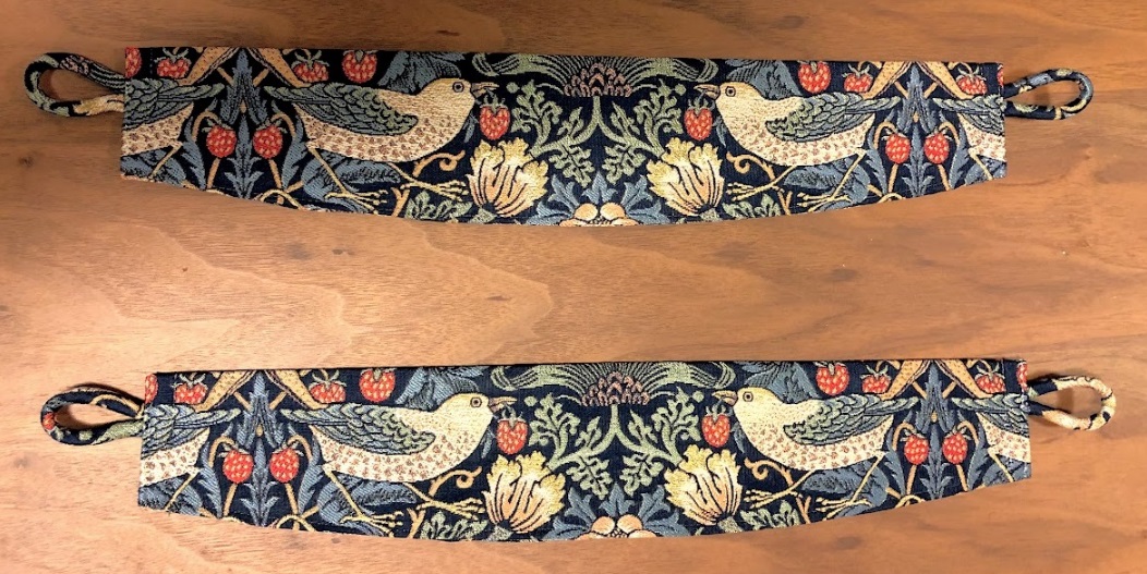 いちご泥棒　共布 タッセル