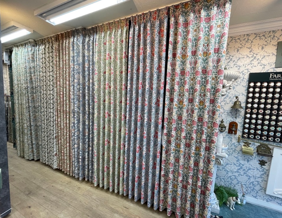 川島織物セルコン　モリスデザインスタジオ　2025年新作　縫製展示品　取扱店