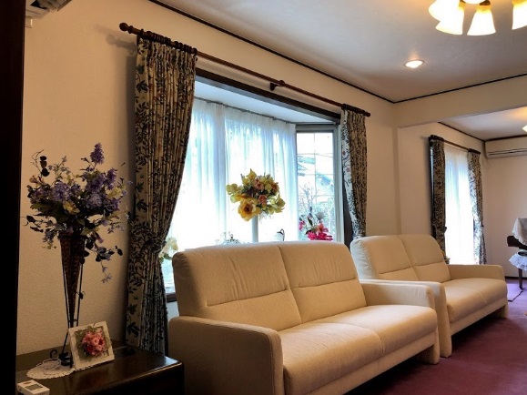 ケルムスコットツリー カーテン 川島織物セルコン モリスデザインスタジオ 戸建て 掛け替え 事例